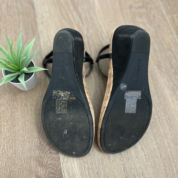 BCBG Black Wedges - Picture 4 of 4